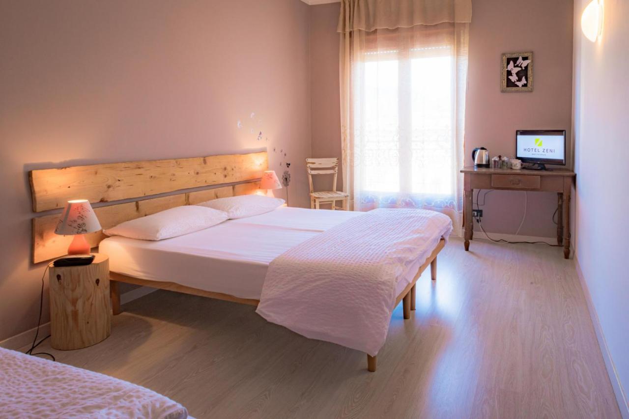 Hotel Zeni Brentonico Eksteriør billede