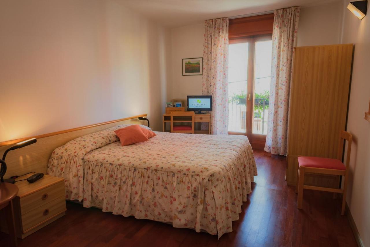 Hotel Zeni Brentonico Eksteriør billede