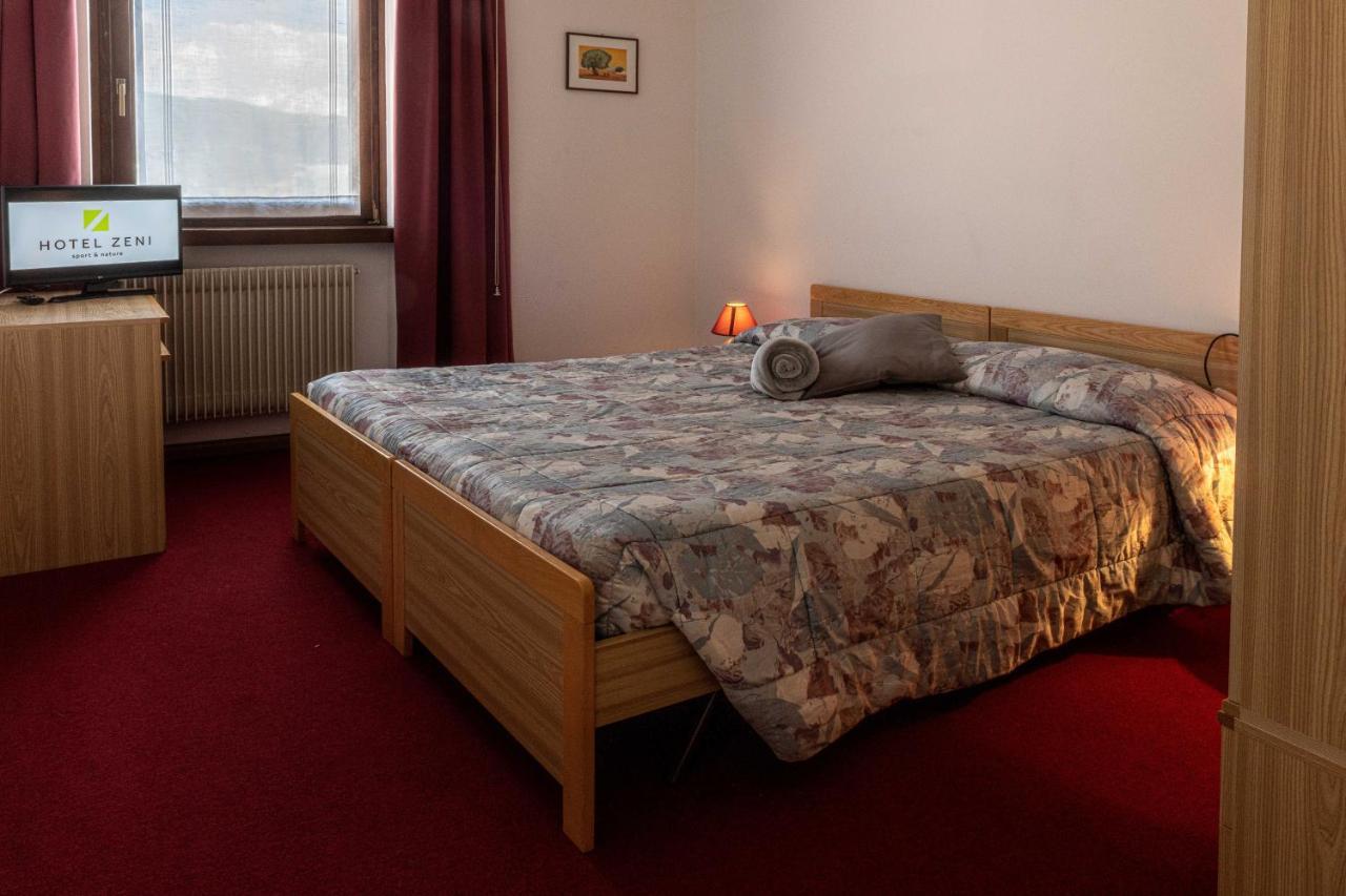 Hotel Zeni Brentonico Eksteriør billede